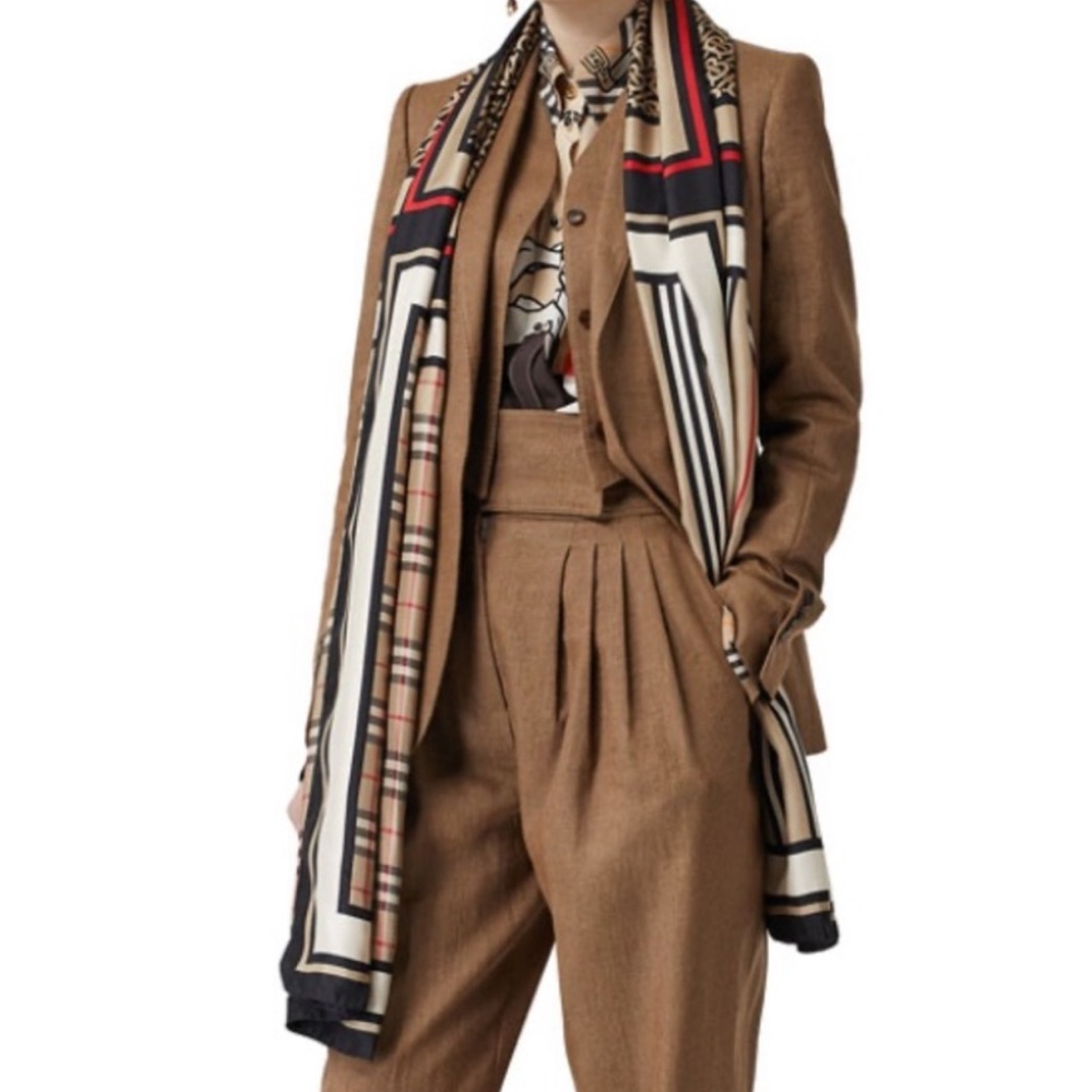 Burberry monogram scarf